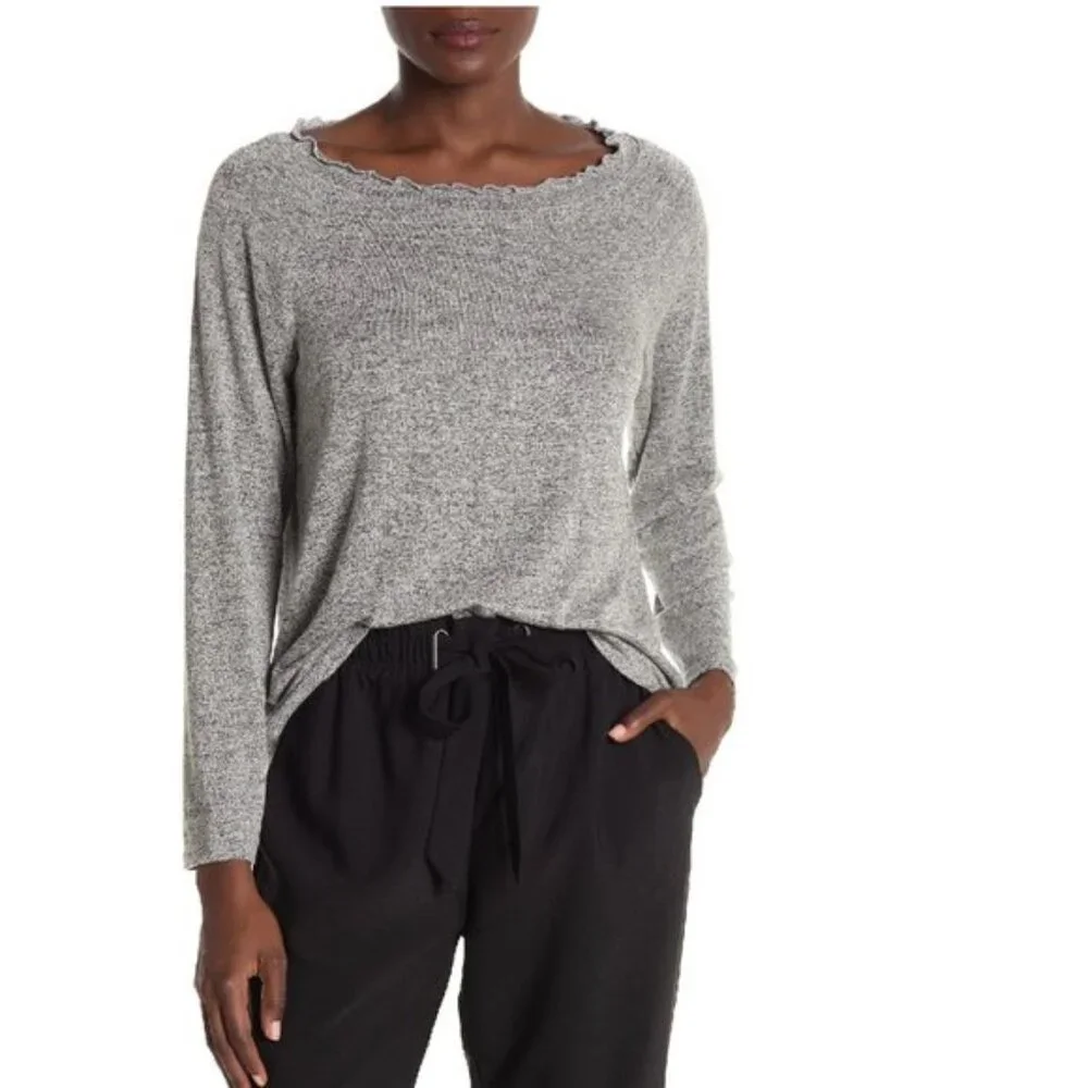Gibson Ruffled Edge Raglan Pullover - Picture 1 of 2
